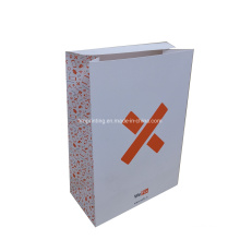 Wholesale Luxury Wholesale Custom Paper Shopping White Cardboard Gift Bag with Logo